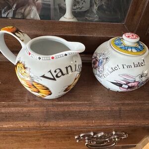 Alice in Wonderland  sugar bowl and creamer